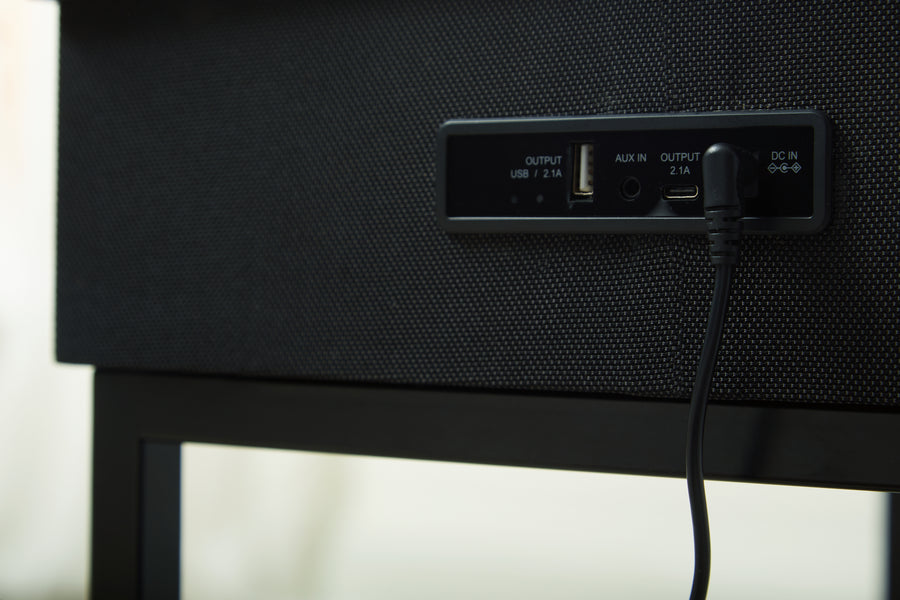 Gemmet Black Accent Table & Speaker A4000643