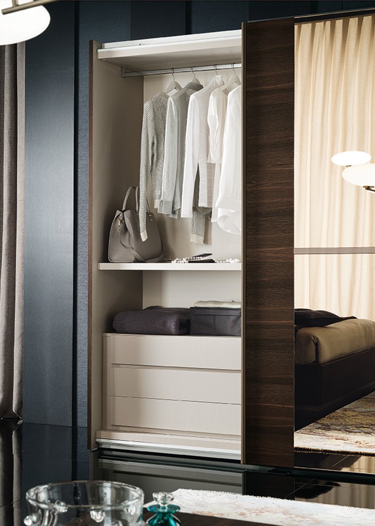 Accademia Italian Luxury Bedroom Set