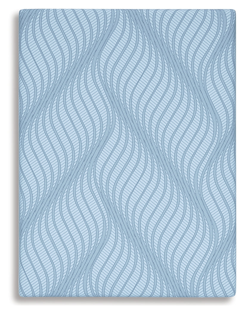 Dellyn 10" Memory Foam White King Mattress (Medium)M20521