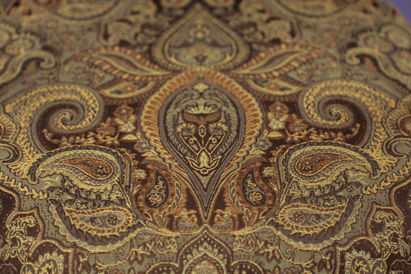 Catalonia Cherry Extendable Dining Set 1824