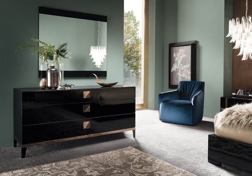 Mont-Noir Italian Luxury Bedroom Set