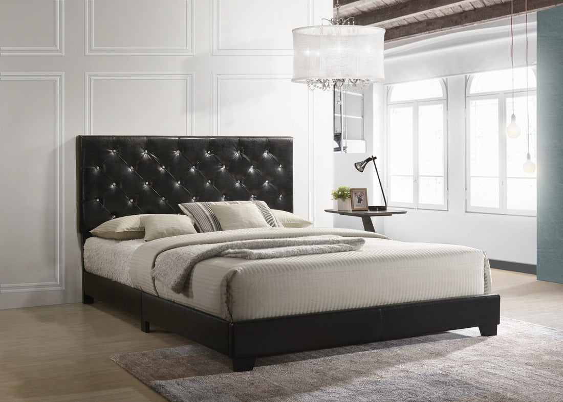 Nelly Full Panel Bed Black PU HH2018