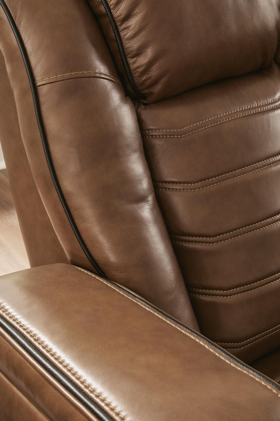 Gruaro Amber Power Reclining Living Room Set PCU1420015