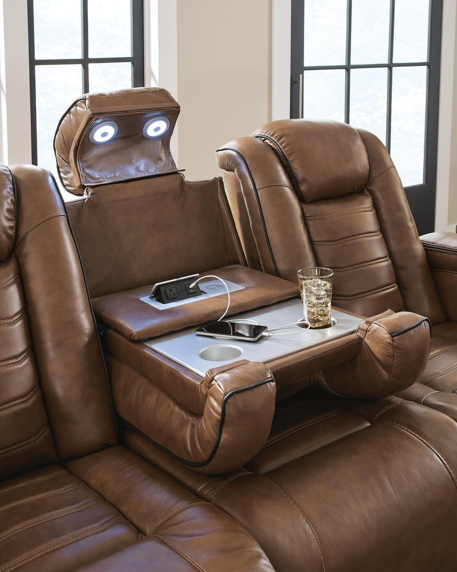 Gruaro Amber Power Reclining Living Room Set PCU1420015