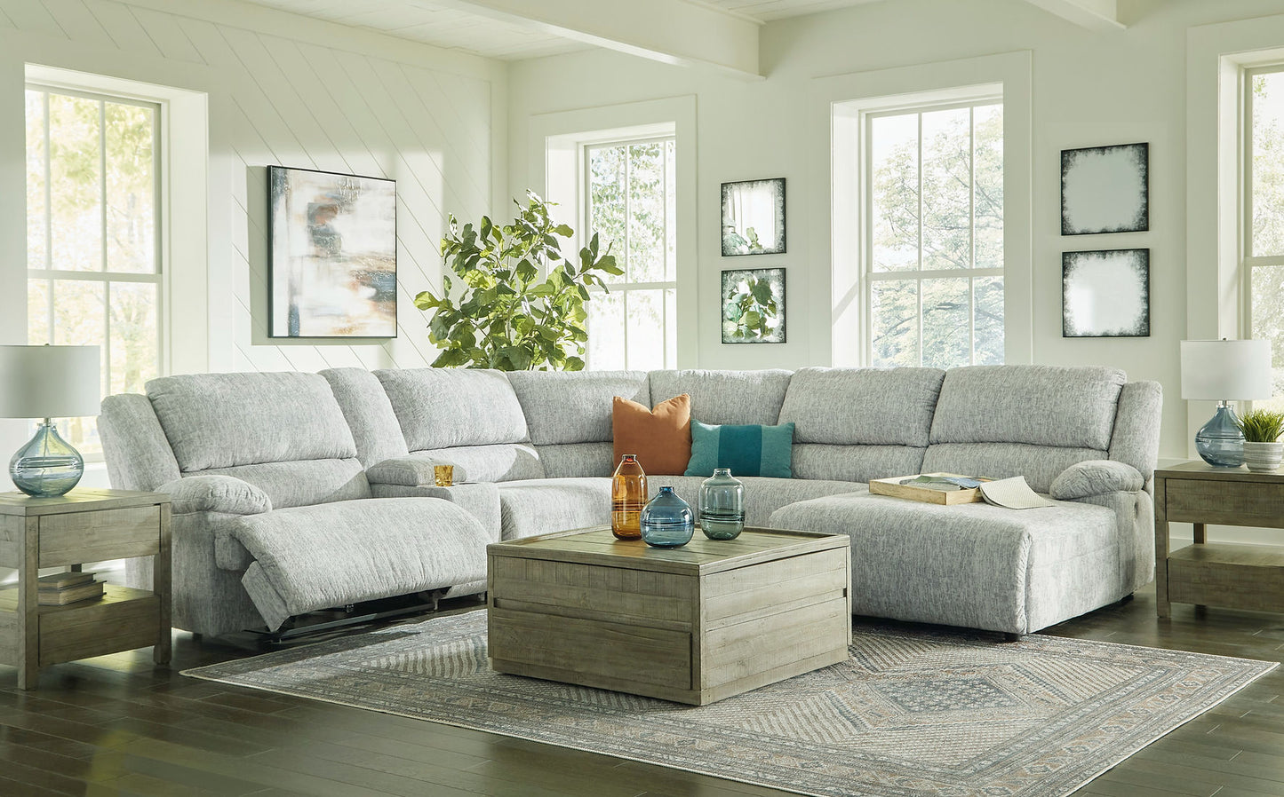 McClelland Gray 6pc Reclining Sectional with Chaise 29302