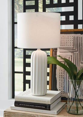 Clarkland White Table Lamp (Set of 2) L177974