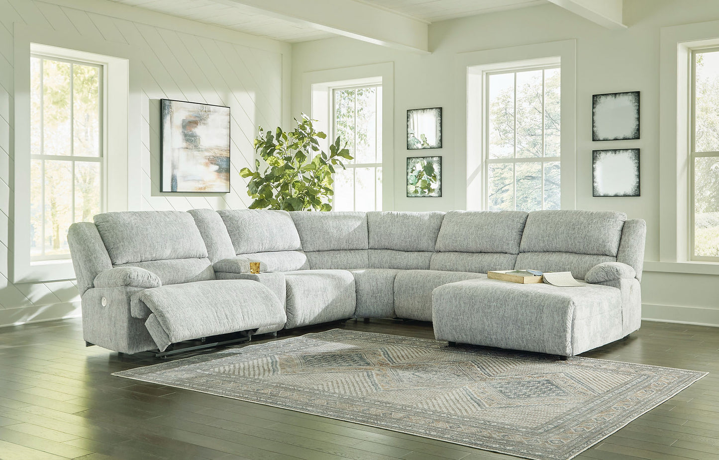 McClelland Gray 6pc Reclining Sectional with Chaise 29302