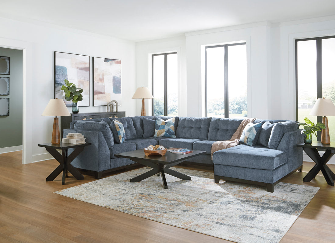 Maxon Navy 3pc Sectional with Chaise 33003