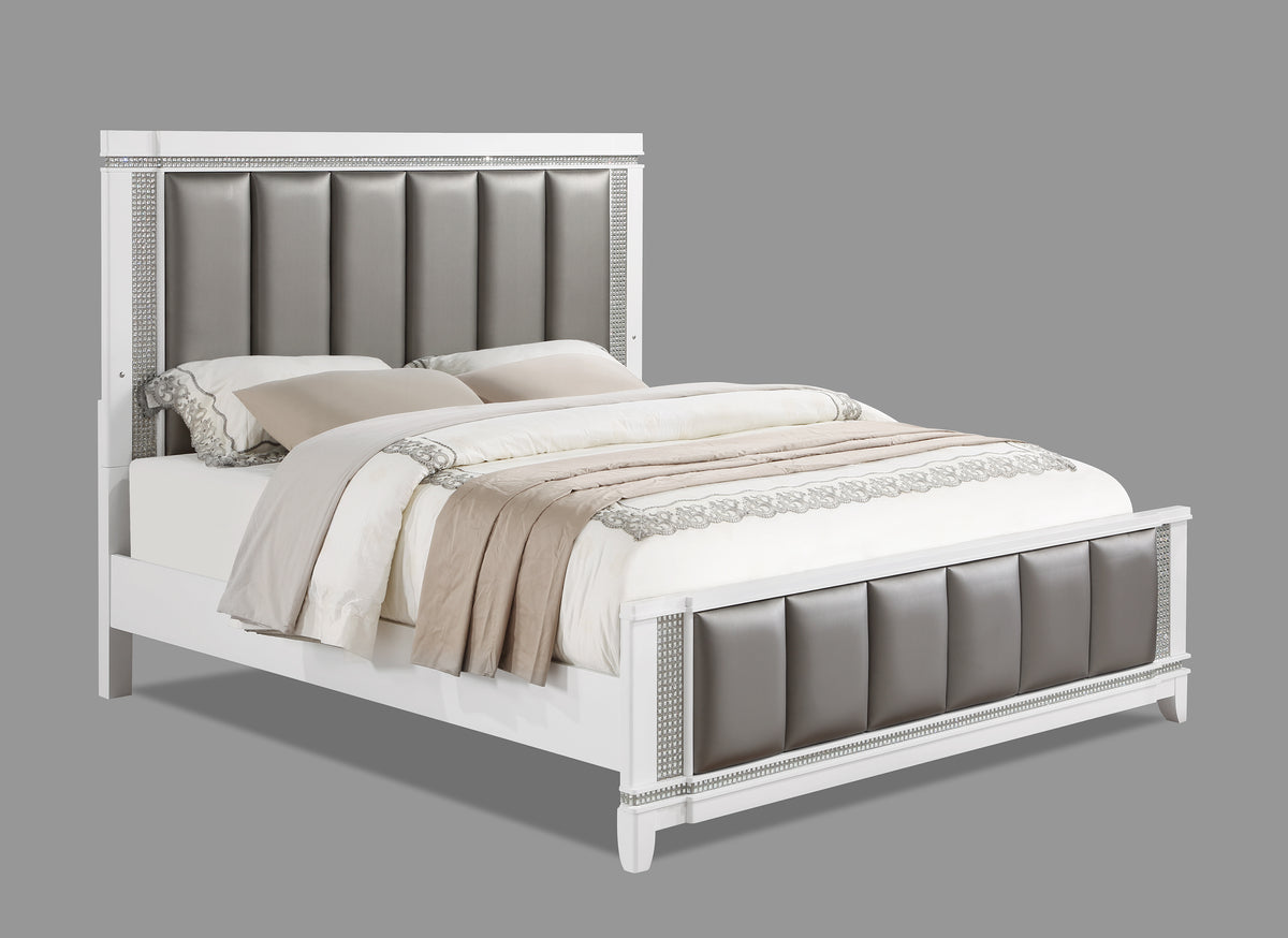 Ariane White/Silver Panel Bedroom Set B1690