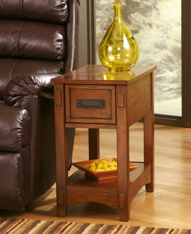 Breegin Brown Chairside End Table T007-319