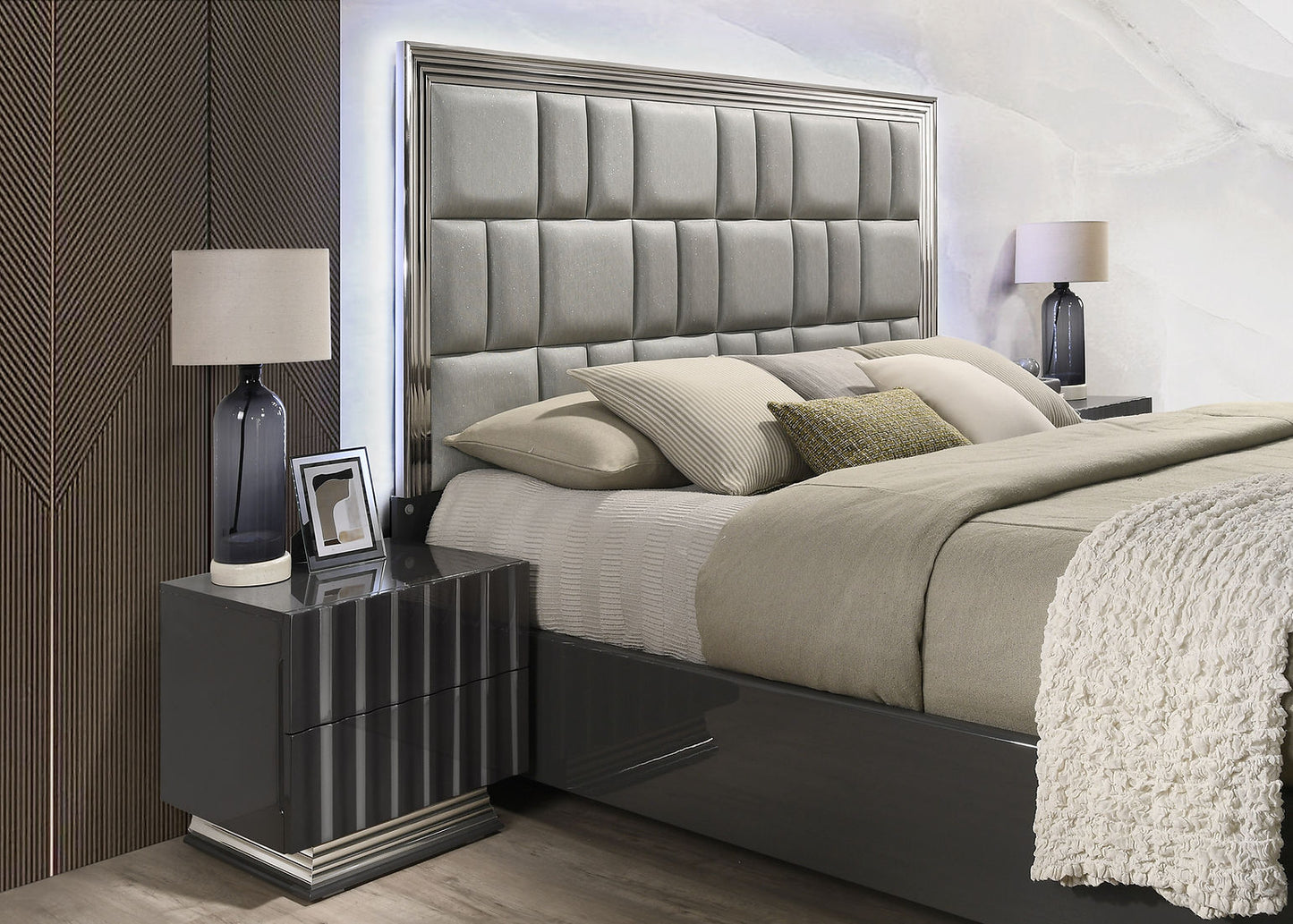 Mona Grey Platform LED Bedroom Set B83