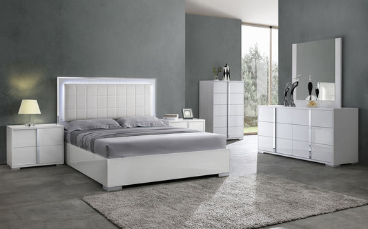 Beverly White Platform LED Bedroom Set B2180