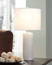 Load image into Gallery viewer, Steuben White Table Lamp (2/PC Set) L177904