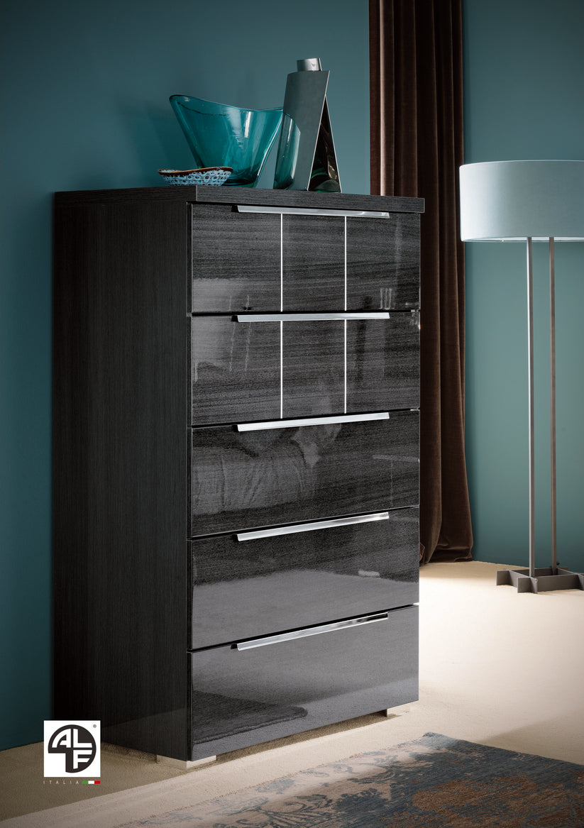 Versilia Italian Luxury Bedroom Set