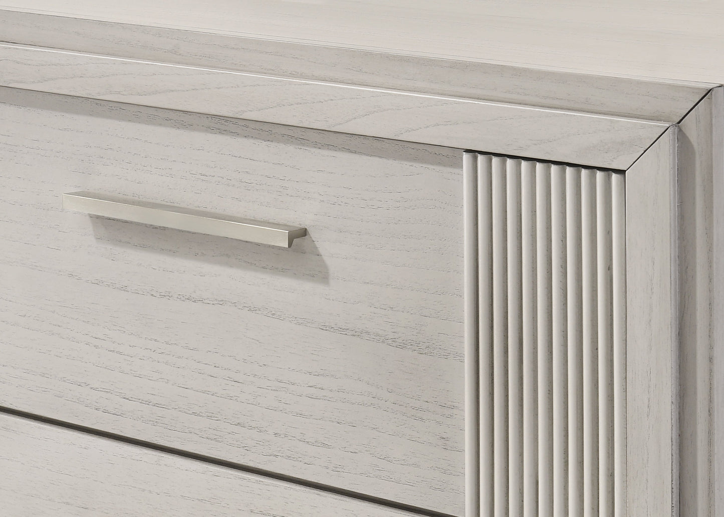 Carlton White Mist Upholstered Bedroom Set B5552