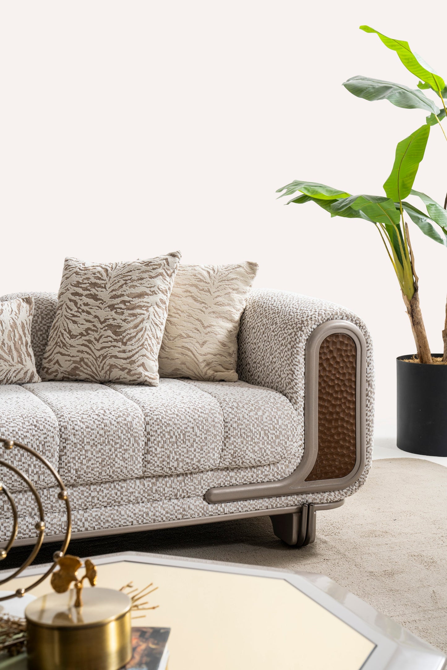 Lora Collection Living Room Set