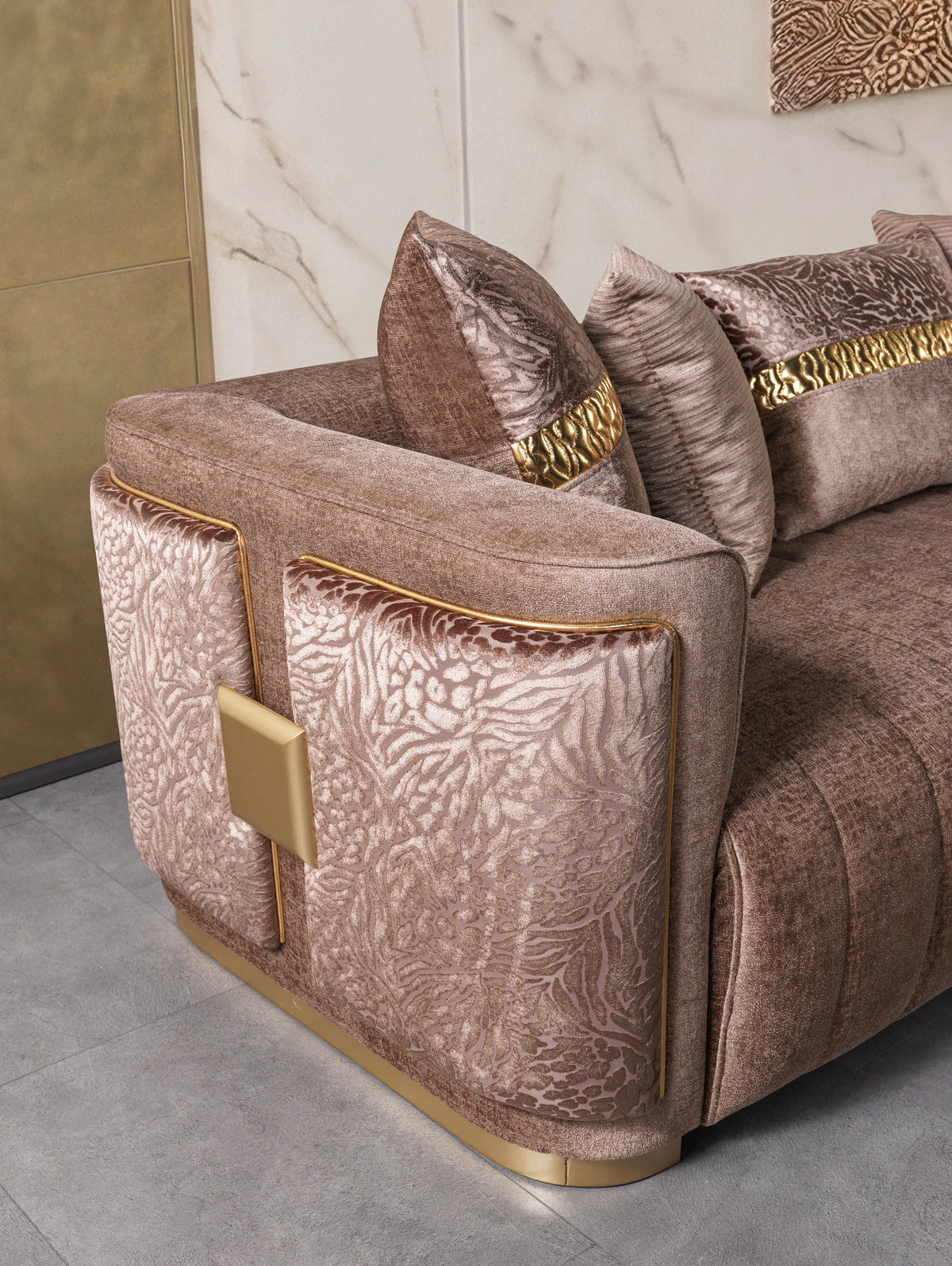 Carlina Coffee Luxury Living Room Set