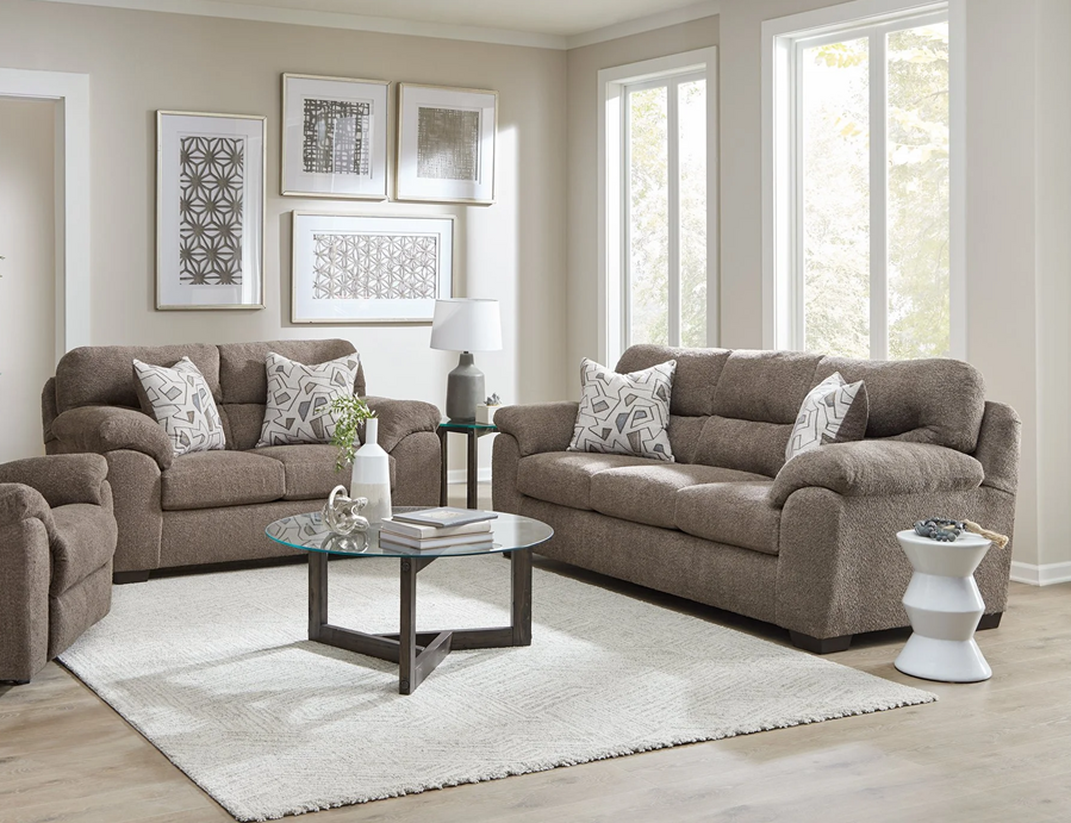 178 Saddle Fabric Sofa & Loveseat Se