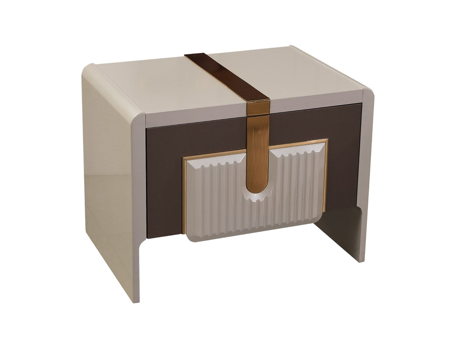 Zurich Luxury Bedroom Set (Bed & Dresser With Mirror & 2 Nightstand)