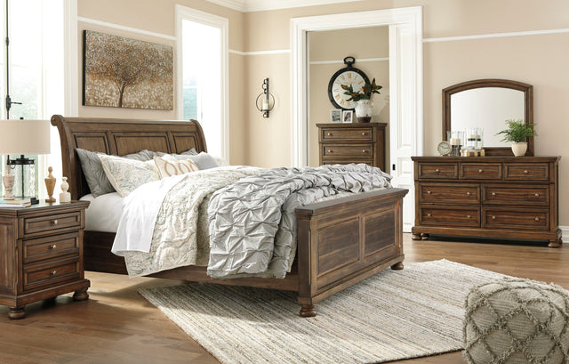 Flynnter Medium Brown Sleigh Platform Bedroom Set B719