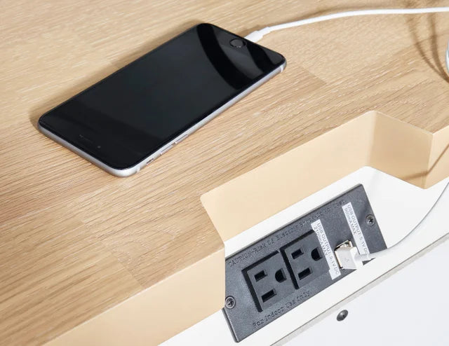 Ashbryn White/Natural Storage Platform Bedroom Set B844