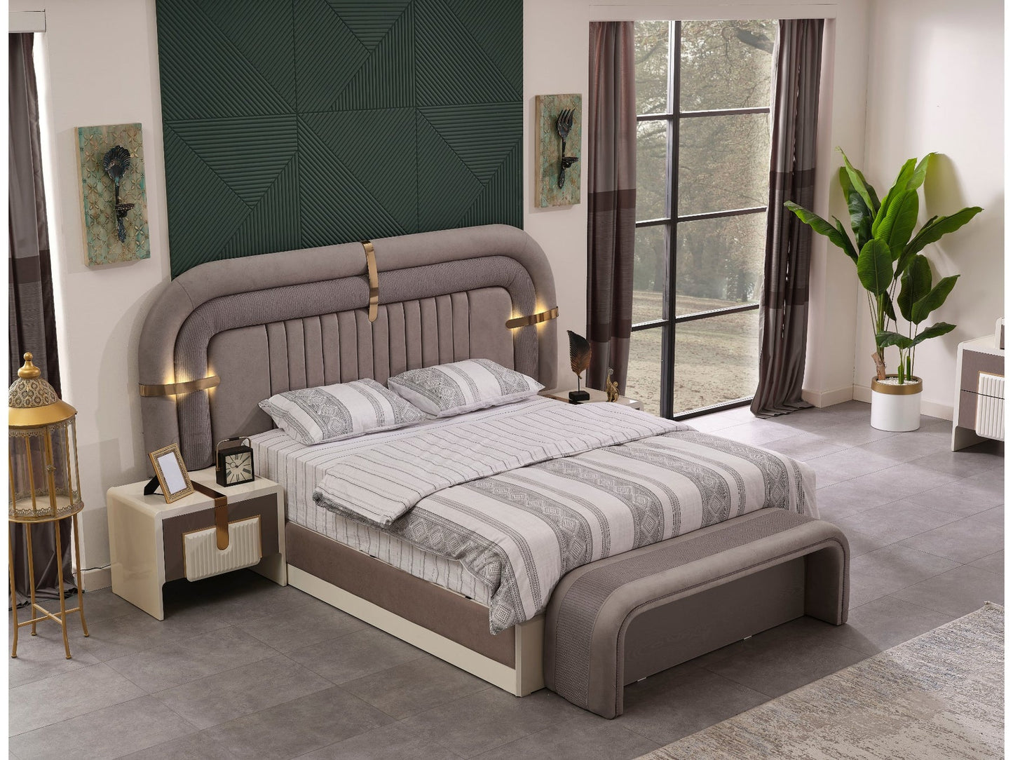 Zurich Luxury Bedroom Set (Bed & Dresser With Mirror & 2 Nightstand)