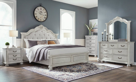 Montelaine Antique White Upholstered Panel Bedroom Set B795