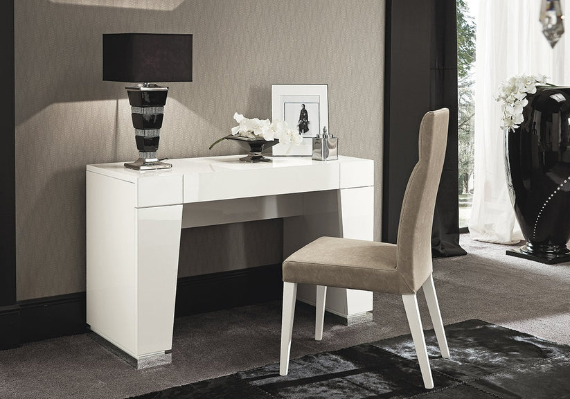 Canova Italian Luxury Bedroom Set