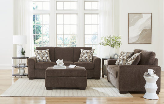 Nutmeg Brown Sofa and Loveseat 198