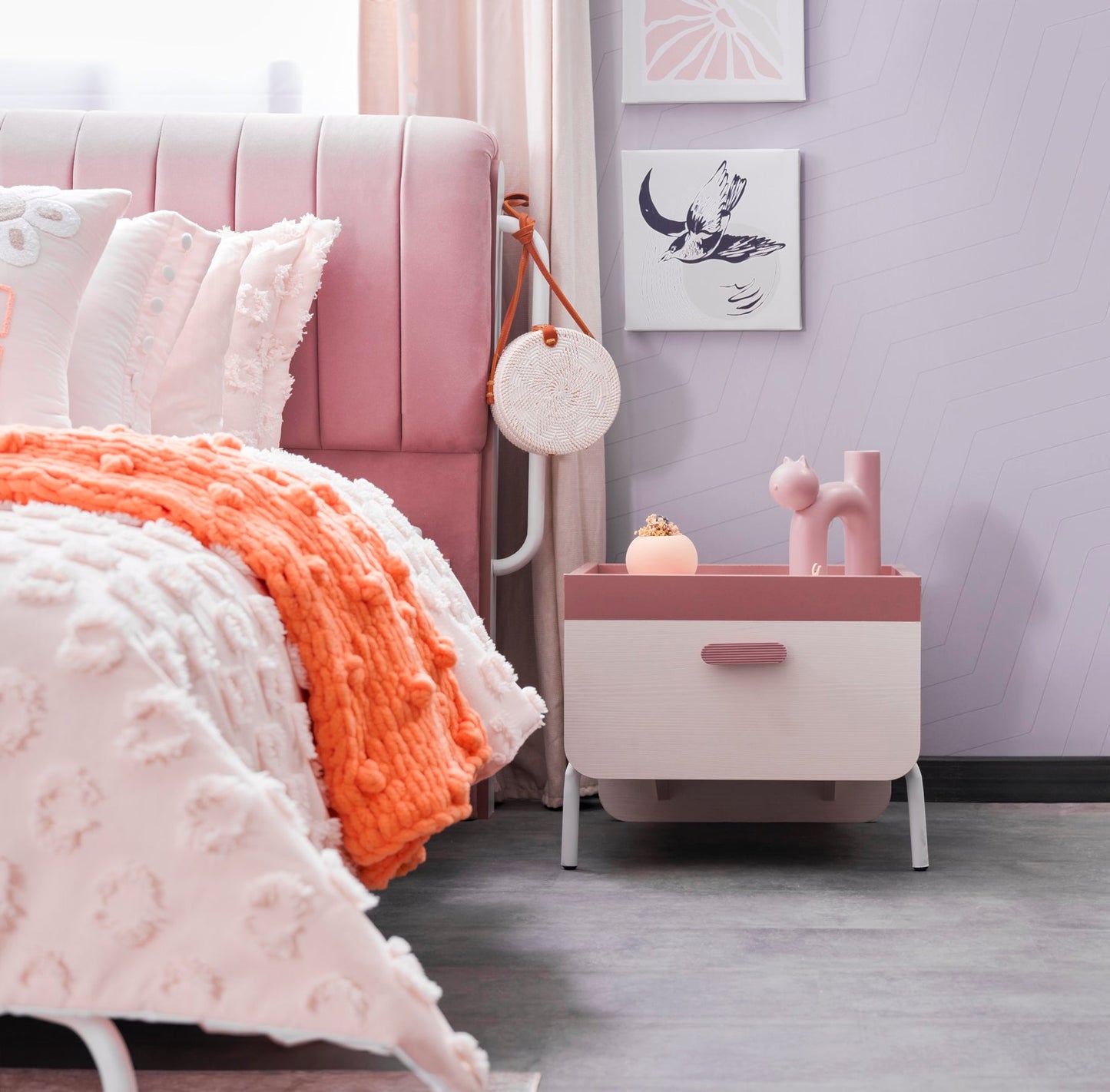 Linda Kids Room Set (Twin Bed &  Study Desk &  Nightstand)
