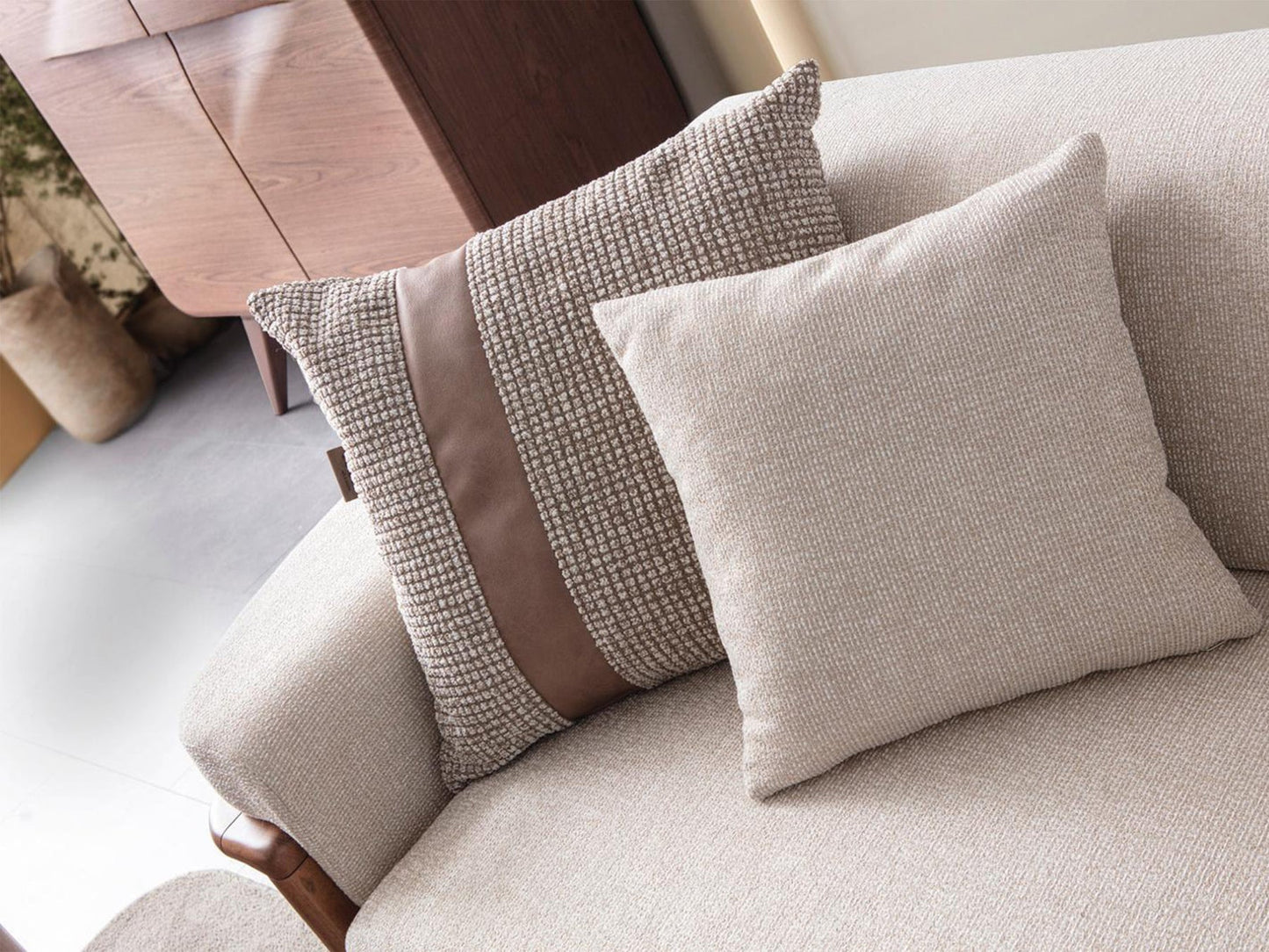 Odin 4-pieces (4 Seater Sofa &  3 Seater Sofa & 2 Chair) Livingroom Set Cream