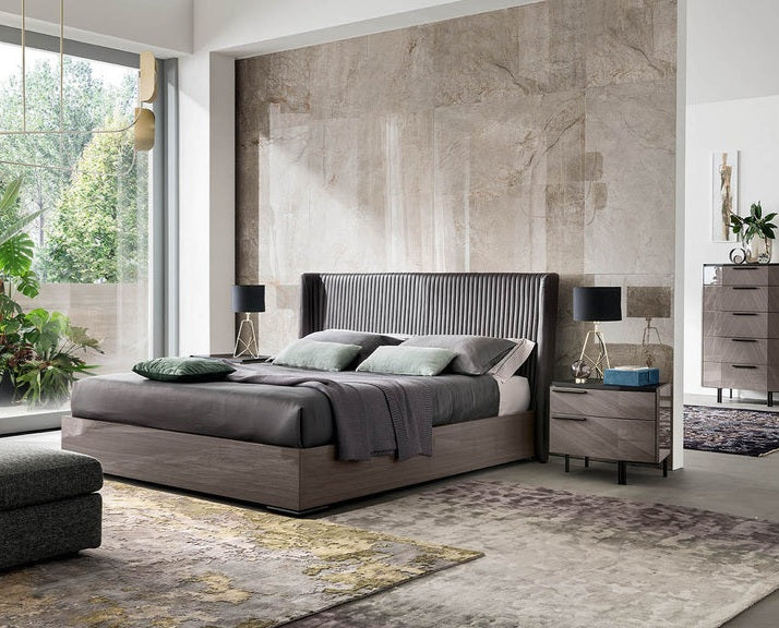 Olimpia Italian Luxury Bedroom Set