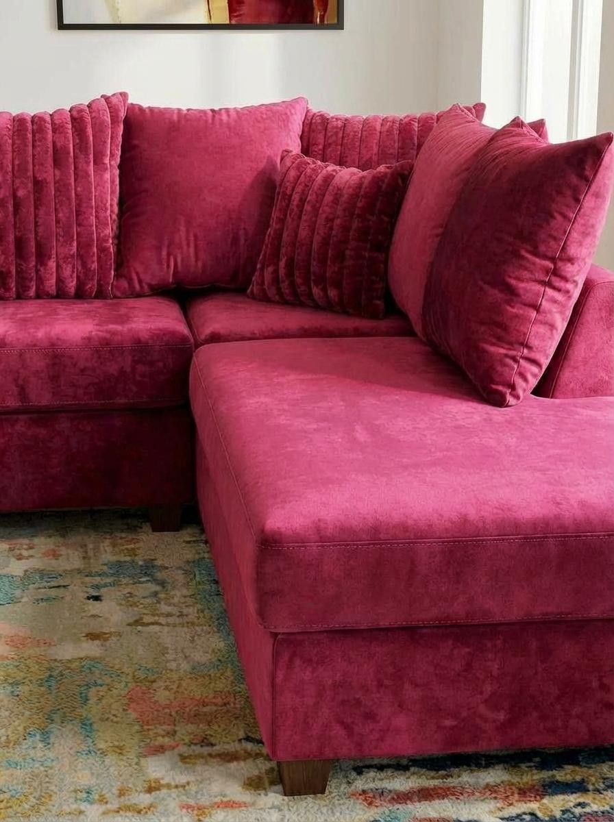 Kora Fuchsia Fabric Sectional S325
