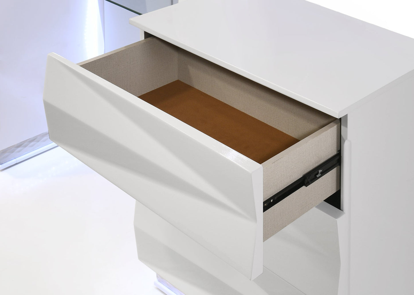 Serene White LED Vanity Set with Stool B35