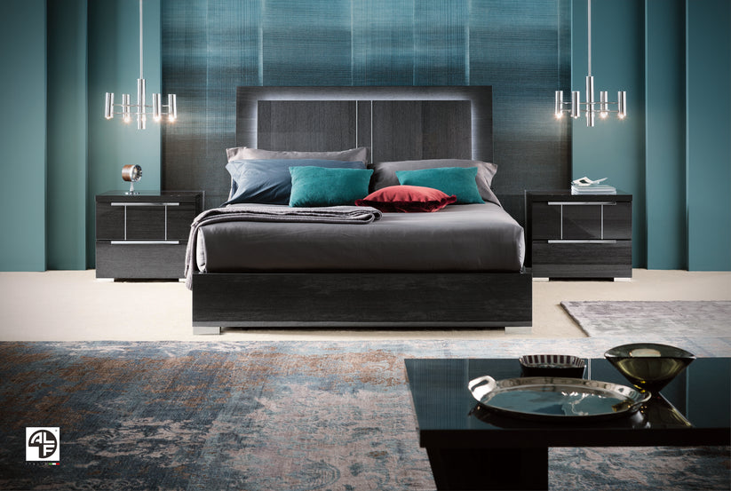 Versilia Italian Luxury Bedroom Set