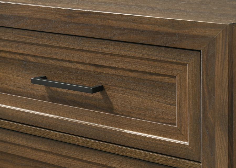 Lorraine Brown Panel Bedroom Set B6610