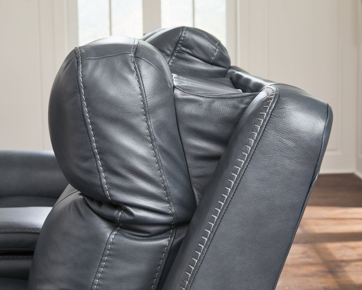 Next Move Admiral POWER Reclining Sofa and Loveseat  | PCU12100