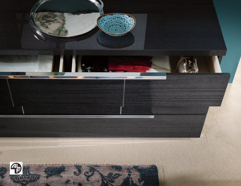 Versilia Italian Luxury Bedroom Set