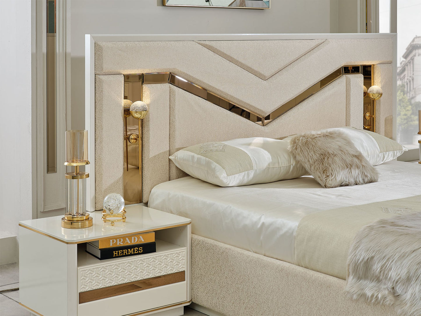 Zen Luxury Bedroom Set (Bed& Dresser With Mirror & 2 Nightstand)