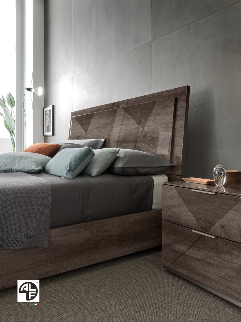 Favignana Italian Luxury Bedroom Set