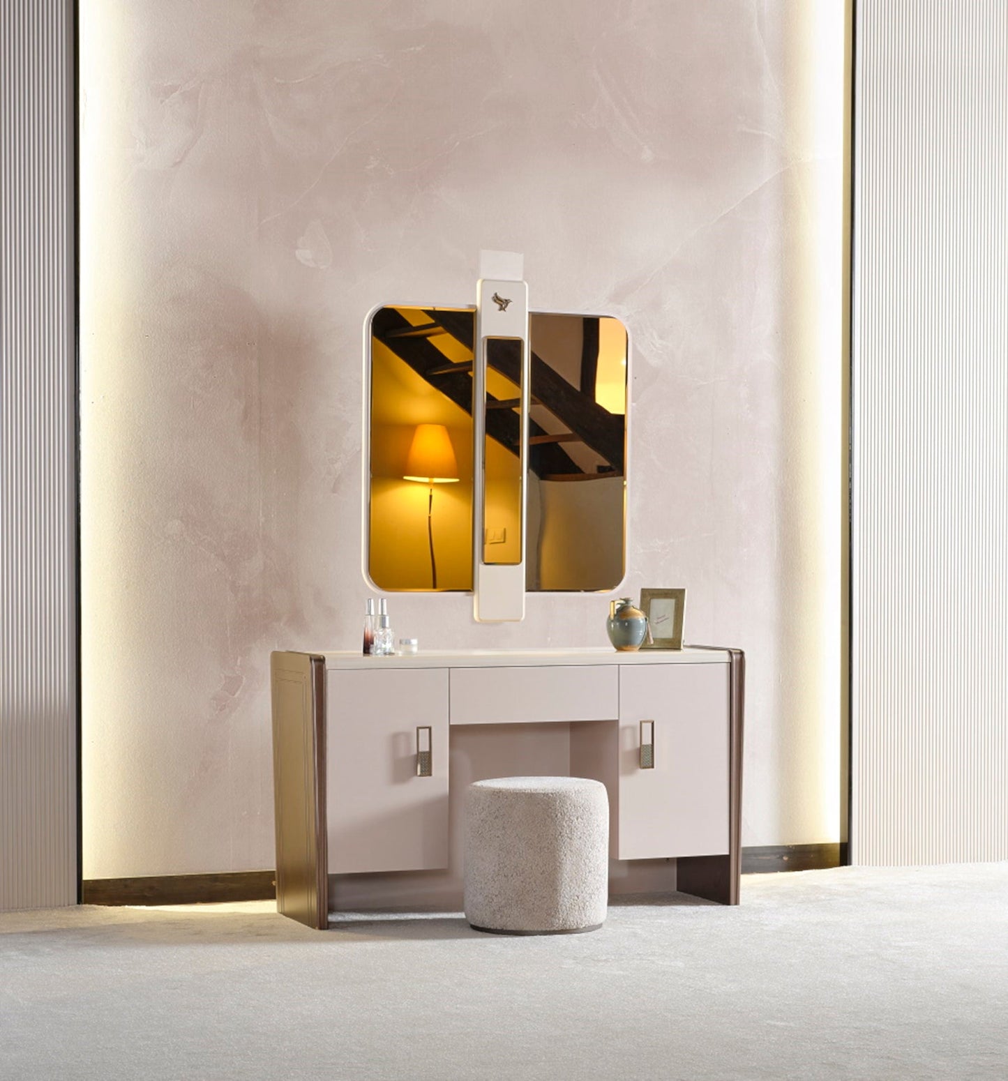Nirvana Luxury Bedroom Set (Bed & Dresser With Mirror & Ottoman & 2 Nightstand With Back )