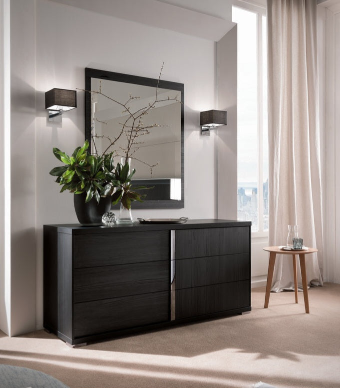 Etna Italian Luxury Bedroom Set