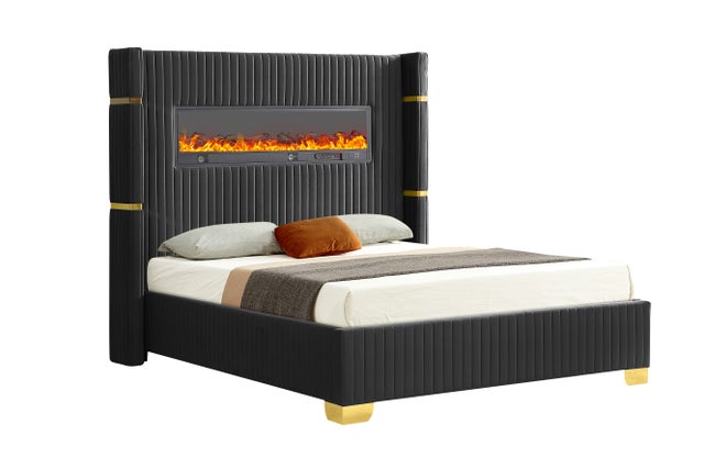 Romance Fireplace/BlutoothSpeakers Black King Platform Bed