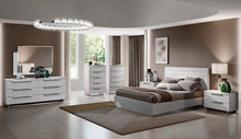 Load image into Gallery viewer, Kimera Collection Italian Bedroom Set