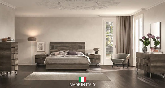 Medea Collection Italian Bedroom Set