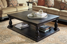 Load image into Gallery viewer, Mallacar Coffee Table  T880