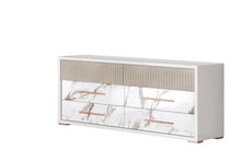 Load image into Gallery viewer, Cruz Collection LED Platform Italian Bedroom Set