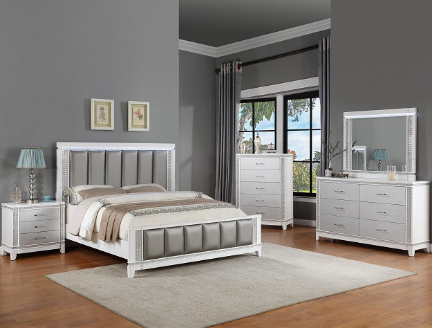 Ariane White/Silver Panel Bedroom Set B1690
