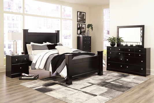 Mirlotown Almost Black Poster Bedroom Set | B2711