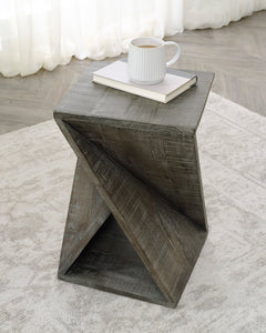 Zalemont Distressed Gray Accent Table    A4000509